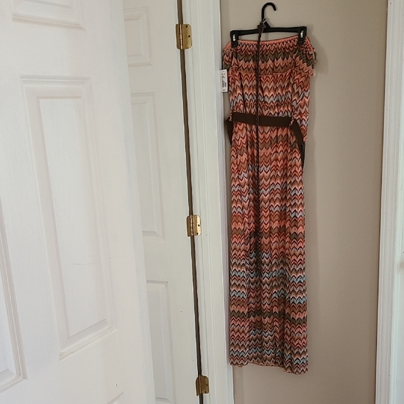 NWT: Strapless Chevron Maxi Dress - Multicolor - Picture 4 of 4